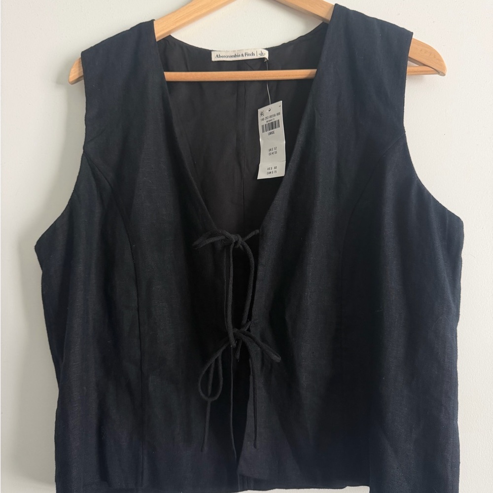Abercrombie & Fitch Black Linen Tie-Front Tank Top